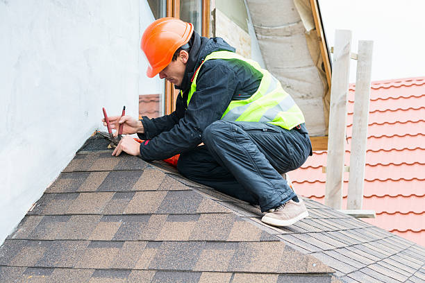 Best Emergency Roof Repair  in Pella, IA